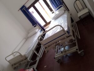 MEJORAS EN LA INFRAESTRUCTURA DEL HOSPITAL DE SAN CARLOS CON NUEVAS CAMAS ORTOPÉDICAS