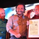 «Los homenajes siempre deben hacerse en vida», dijo Sáenz en el tributo a la trayectoria de Roberto Ternán