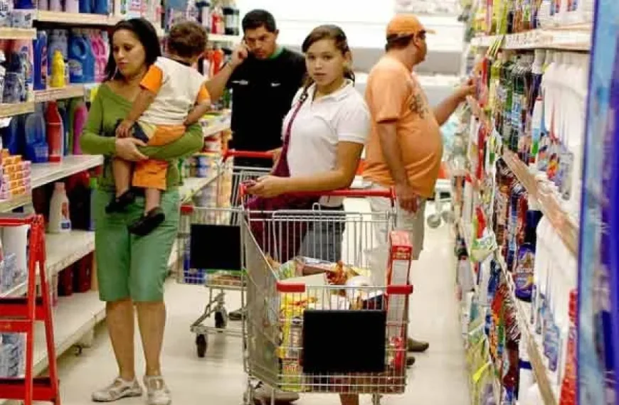 Una familia de cuatro integrantes necesitó casi $1.200.000 para no ser pobre en septiembre