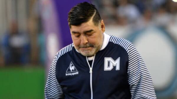 Diego Maradona cumpliría 65 años: así fue su último festejo en una soledad casi absoluta