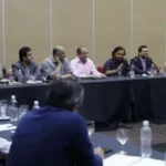 Sáenz marcó a senadores el carácter participativo y federal del Presupuesto 2026