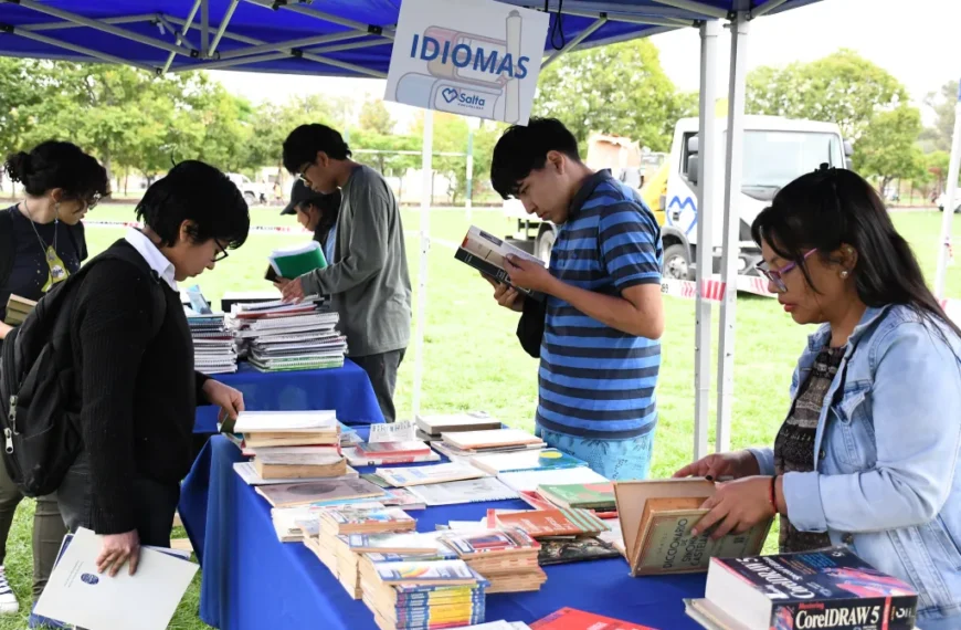 Este jueves se lleva a cabo una nueva edición de la Suelta de Libros