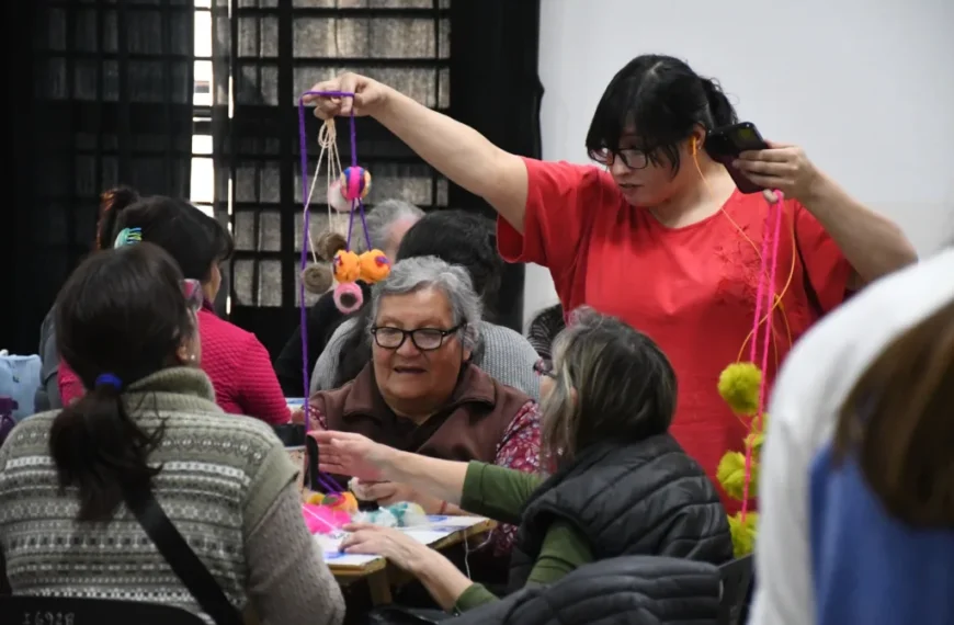 ‘Manos Salteñas’ celebra el cierre de actividades con una expo de emprendedoras