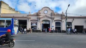 Así funcionarán los mercados municipales durante las vísperas de Navidad