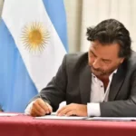 Sáenz firmó el DNU que establece la obligatoriedad de exámenes toxicológicos para funcionarios públicos de los tres poderes del Estado