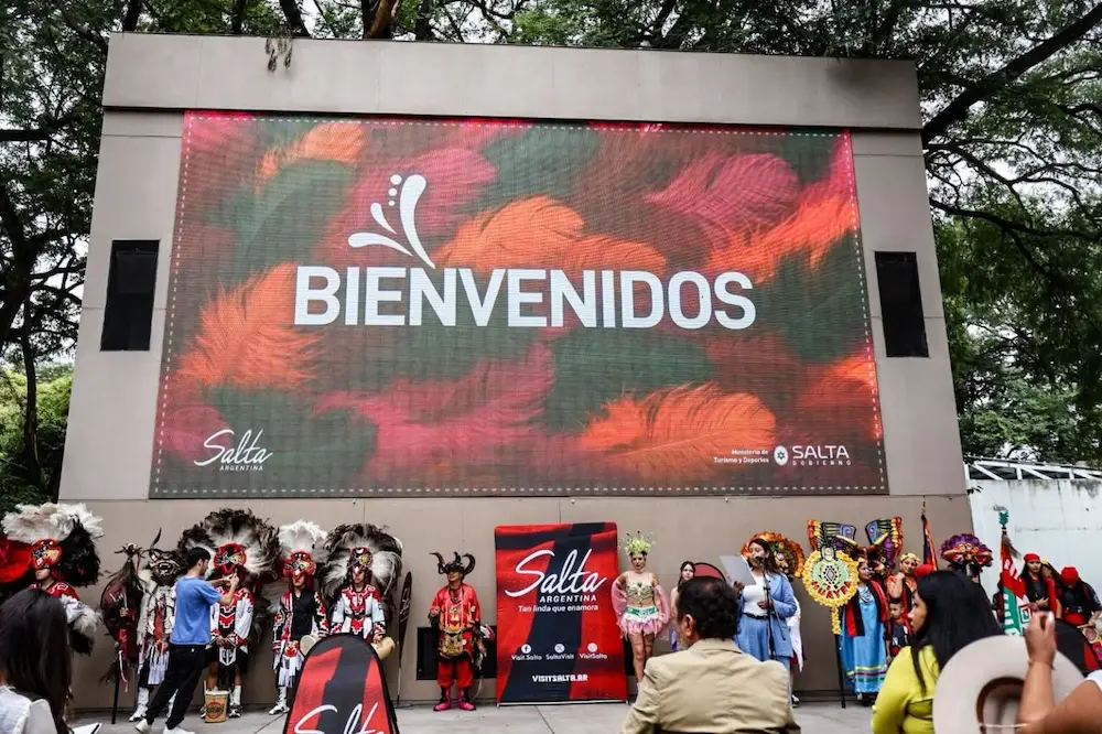 Cerrillos presentó el Corso de Flores para toda la provincia