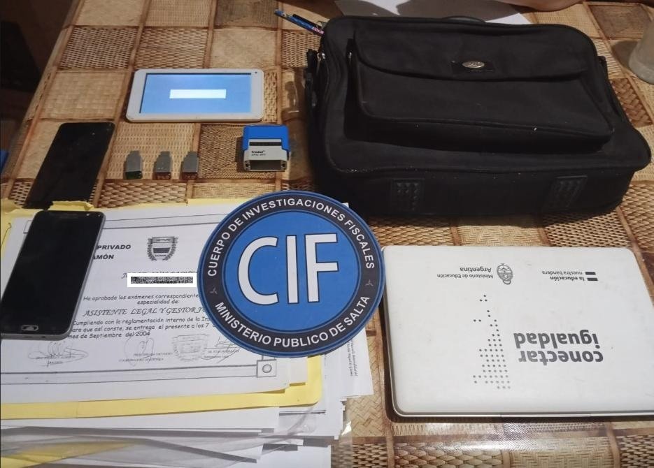 Orán: Se hacia pasar por abogado, fue imputado por usurpacion de titulo y cometer estafas