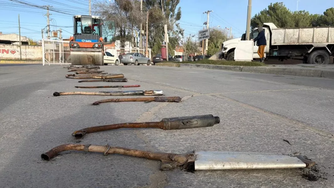 Destruyeron 40 caños de escapes que ocasionaban ruidos molestos en la ciudad