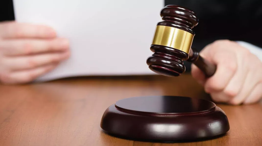 Alerta por nuevas maniobras de estafas mediante «correos judiciales»