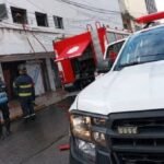 Dos incendios en viviendas abandonadas del microcentro alarmaron a los salteños