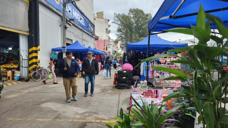 Promociones y descuentos en la 2° Feria de Otoño en el anexo del mercado San Miguel