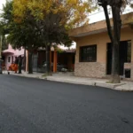 La Municipalidad repavimentó la calle Ivonne Retamoso de Iñiguez en barrio Limache