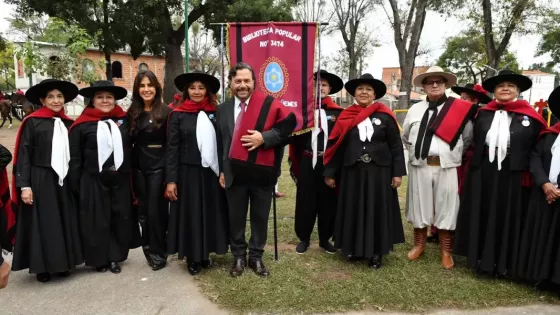 El gobernador Sáenz encabezó el inicio de los homenajes al General Güemes