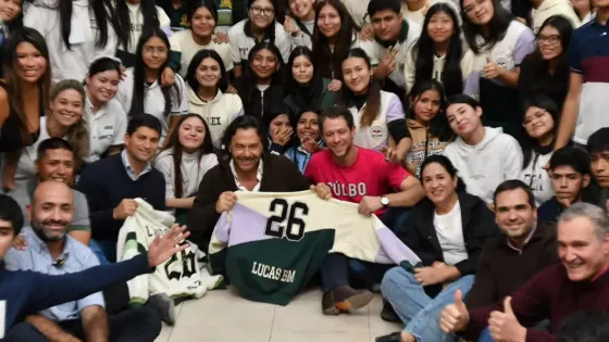 Foro Salta Joven en Orán: el Gobernador destacó el protagonismo de la juventud en la construcción de polÃticas públicas