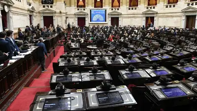 La oposición no logró el quórum y fracasó la sesión para impulsar la moción de censura contra el jefe de Gabinete