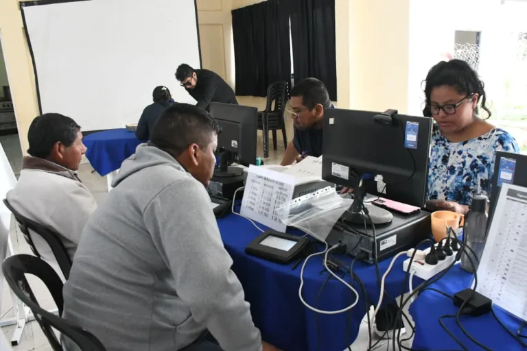 El Móvil de Licencias continúa brindando atención a la comunidad