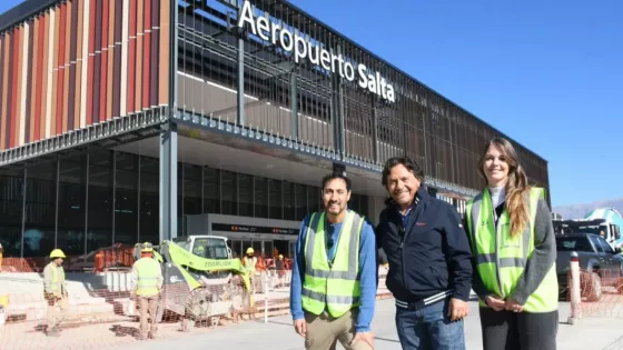 Sáenz supervisó el avance de las obras de ampliación y modernización del Aeropuerto