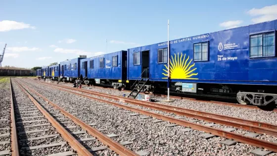 Sáenz y la ministra Pettovello encabezan en Quijano la puesta en marcha de los servicios del Tren 25 de Mayo