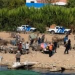 Bagayeros atacaron a pedradas a la Prefectura y pedirán cerrar temporalmente un paso fronterizo en Salta