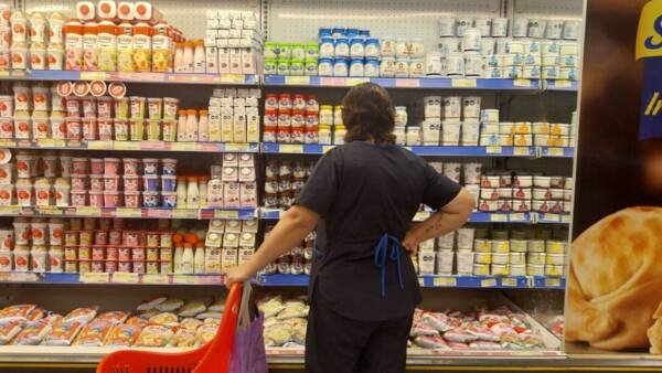 La inflación en julio fue de 2,1% y acumuló 33,8% en los últimos doce meses
