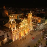 La Catedral se prepara para el Milagro con nueva iluminación ornamental