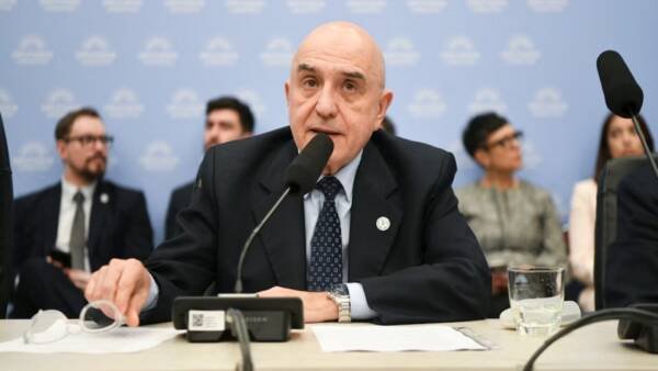 El secretario de Discapacidad presentó su renuncia en medio de la puja por el rumbo del área