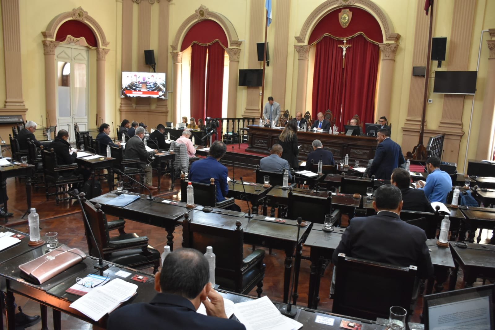 Aprobaron el financiamiento del BIRF por US$100 millones y la emisión de un título por US$150 millones