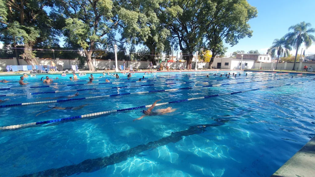 Abrieron las inscripciones para clases de Natación Adaptada en la ciudad