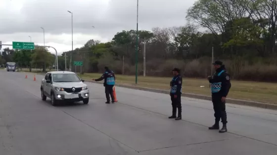 La Policía Vial detectó y sancionó a más de mil conductores durante el fin de semana en la provincia