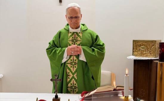 El papa León XIV se recupera y aparecerá este domingo en el tradicional Ángelus
