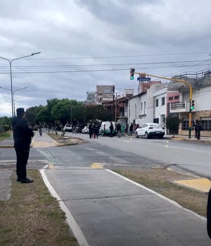 MURIÓ UNA MUJER DE METÁN TRAS EL CHOQUE DE UNA AMBULANCIA DE LA CLÍNICA 9 DE JULIO EN SALTA CAPITAL